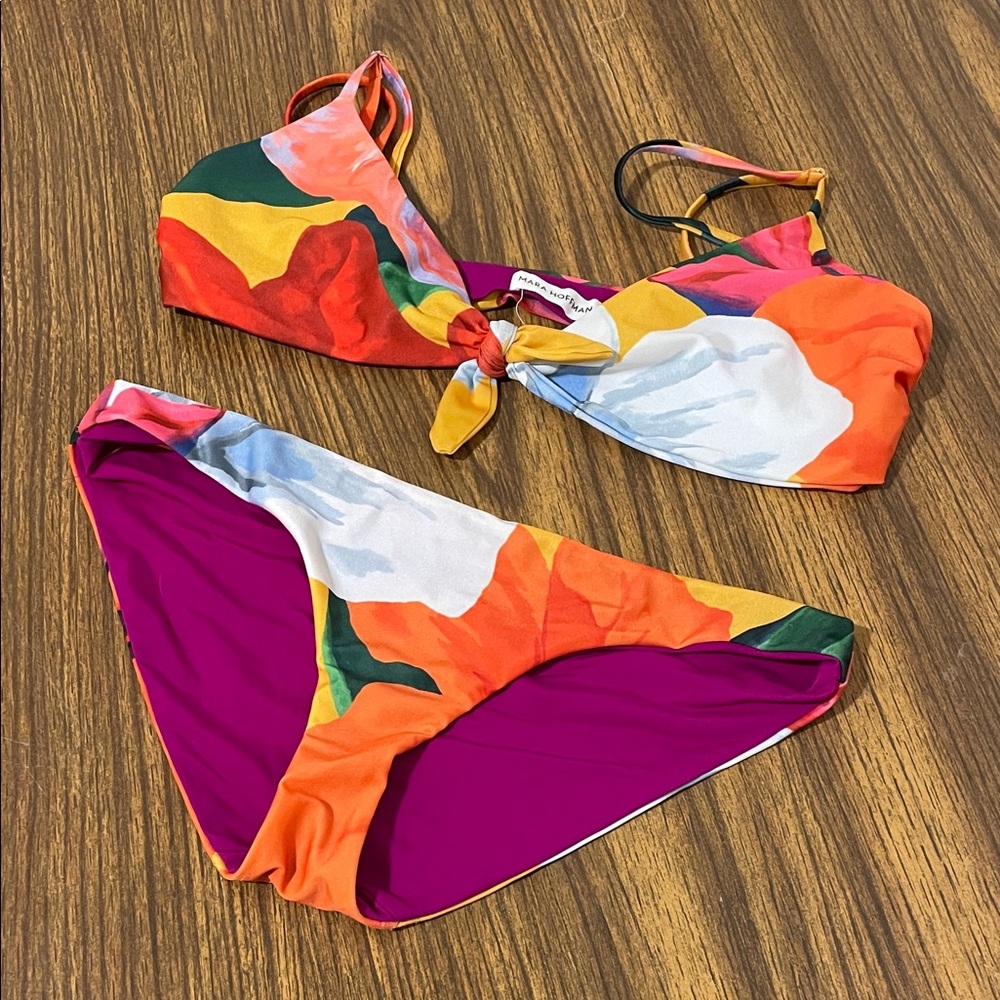 Colorful LadiesSwimwear Set